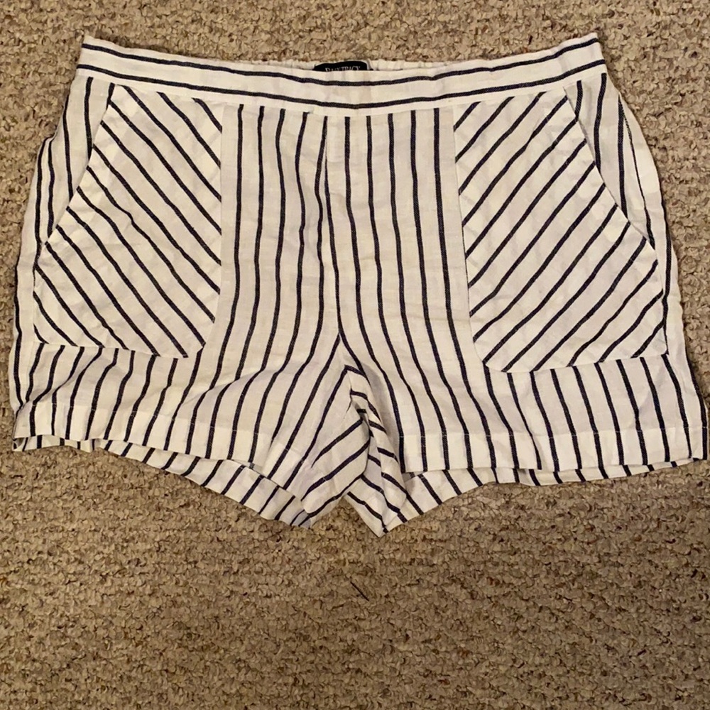 Ellen Tracy L, white w/ Navy stripes.